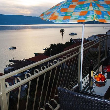 Villa Angelina Херцег Нови Екстериор снимка