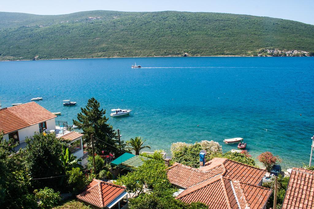 Villa Angelina Херцег Нови Екстериор снимка
