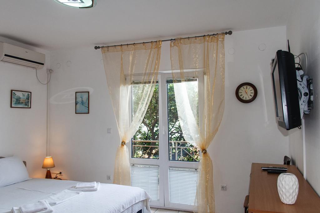 Villa Angelina Херцег Нови Екстериор снимка