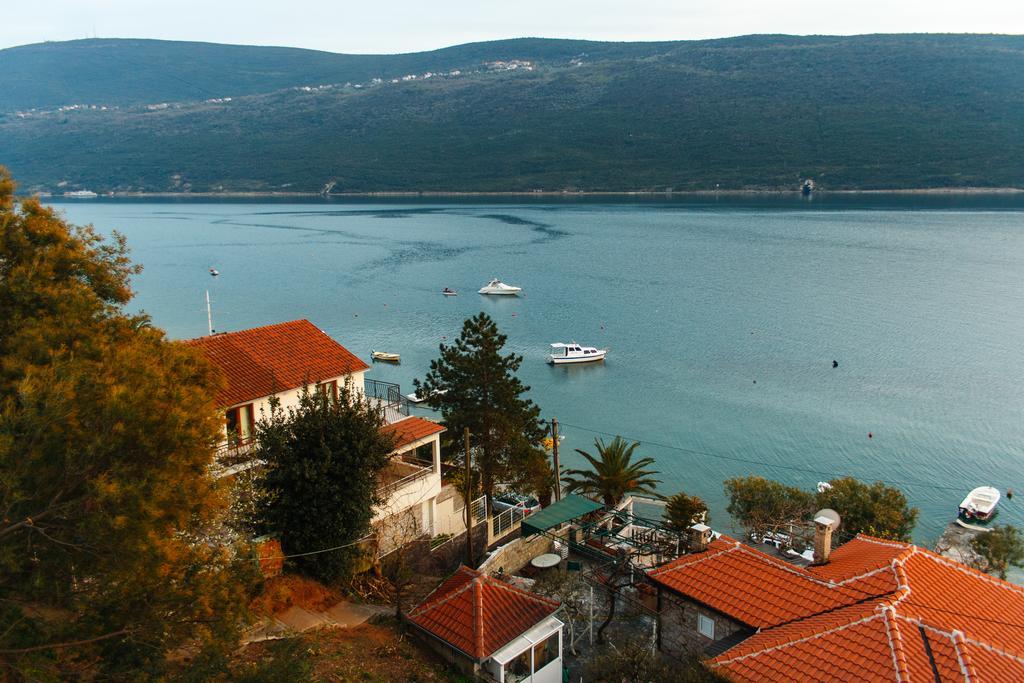 Villa Angelina Херцег Нови Екстериор снимка