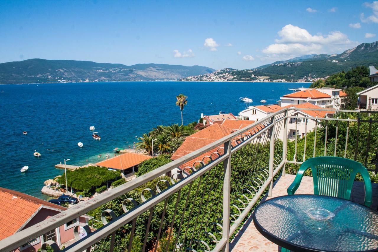 Villa Angelina Херцег Нови Екстериор снимка